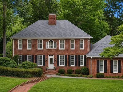 2221 Weybridge Dr, Raleigh, NC, 27615