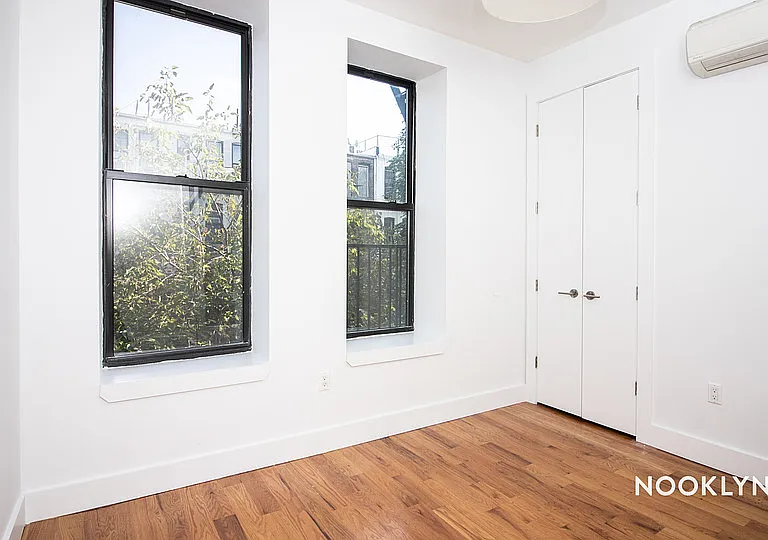 308 Jefferson St #2F — Photo 4