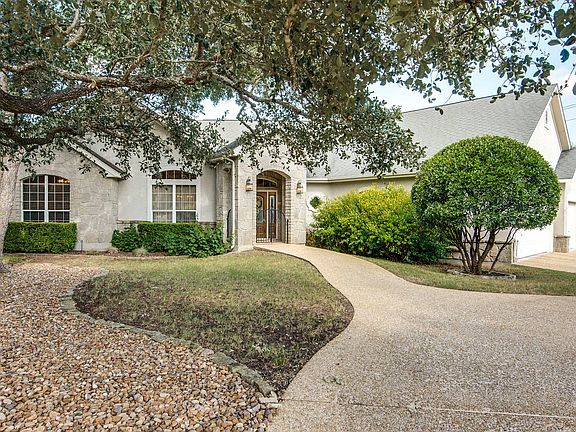 2nd image of 29715 Fairway Vista Dr