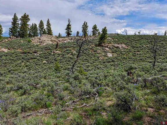 3rd image of 44063 Quartz Hill Road