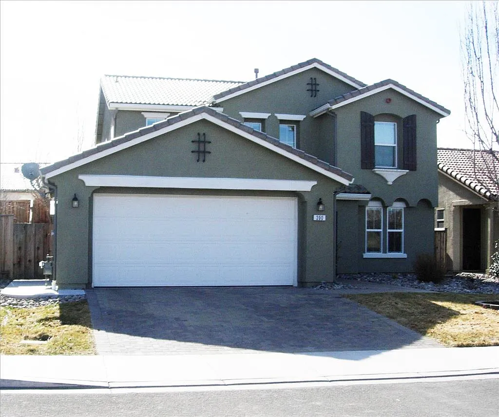 390 Stradella Way photo 1