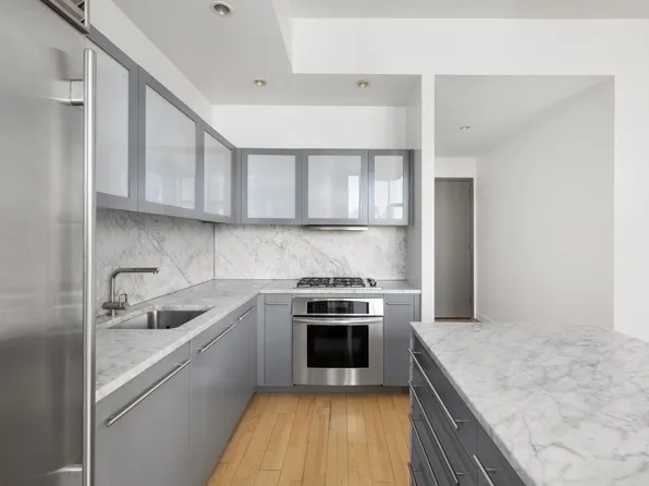 210 Lafayette Street image 5 of 11