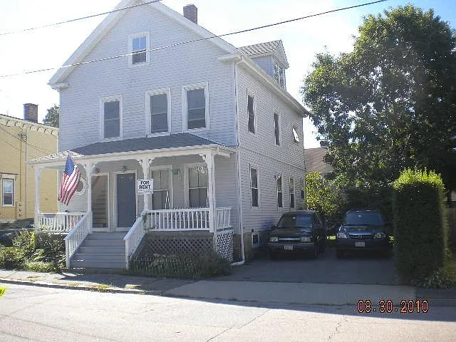 3 bed, 1700 sqft, $2,700 — Photo 1