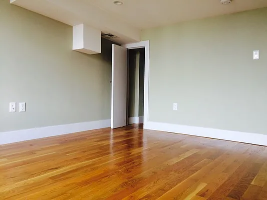 Rented by Nooklyn NYC LLC | media 15