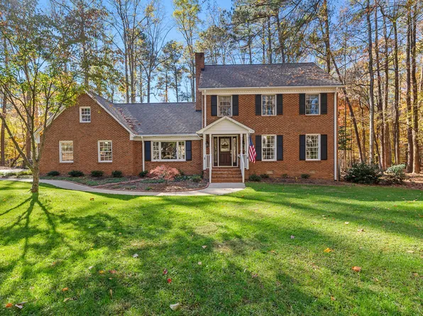 8009 Hollander Pl, Raleigh, NC 27606