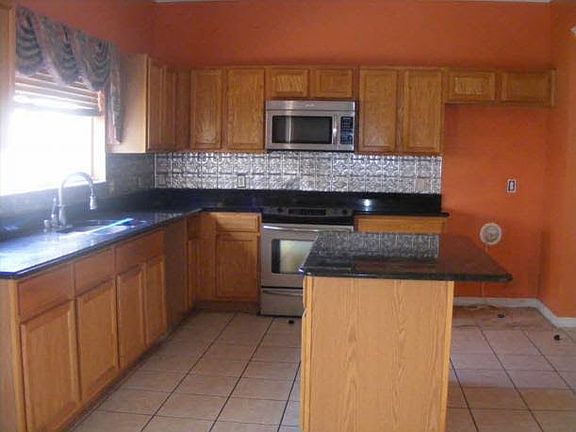 4th image of 2609 Slagrove Ct