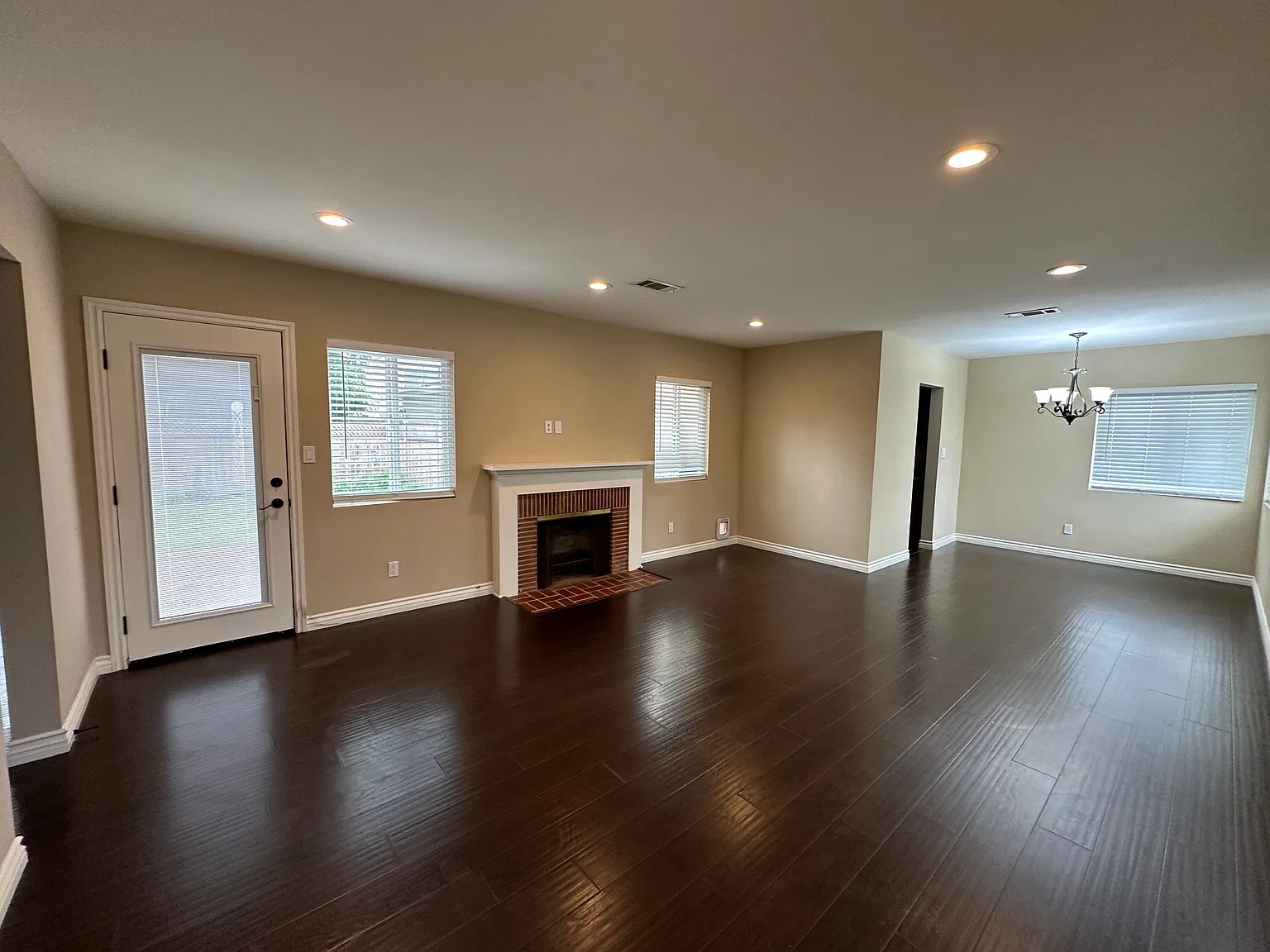 7524 Alta Cuesta Dr — Photo 3