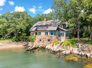 44 Wood Rd, Branford, CT 06405