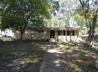 2415 Pleasant Dr, Tyler, TX 75701