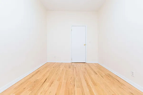 Rented by Nooklyn NYC LLC | media 10