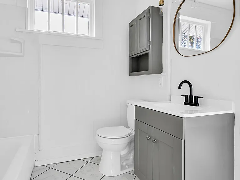 434 SW #K — Photo 12