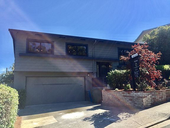 2nd image of 111 Elmwood Ct
