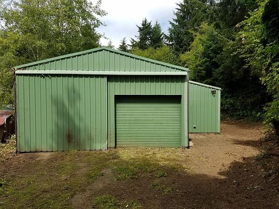 3rd image of 21 N Echo Dr