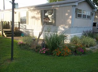 46 Lobin Rd, East Earl, PA 17519