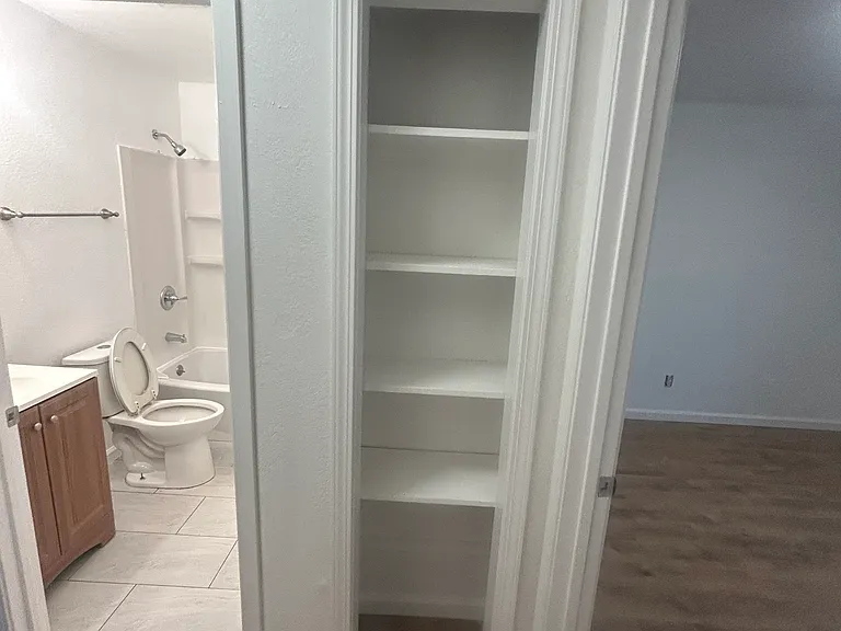 470 Reservation Rd — Photo 18