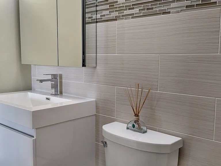 5715 Chapman Mill Dr #310 — Photo 9