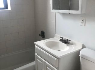 1 E Main St #2B, New Rochelle, NY 10801