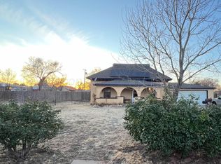 506 2nd St, Farwell, TX 79325