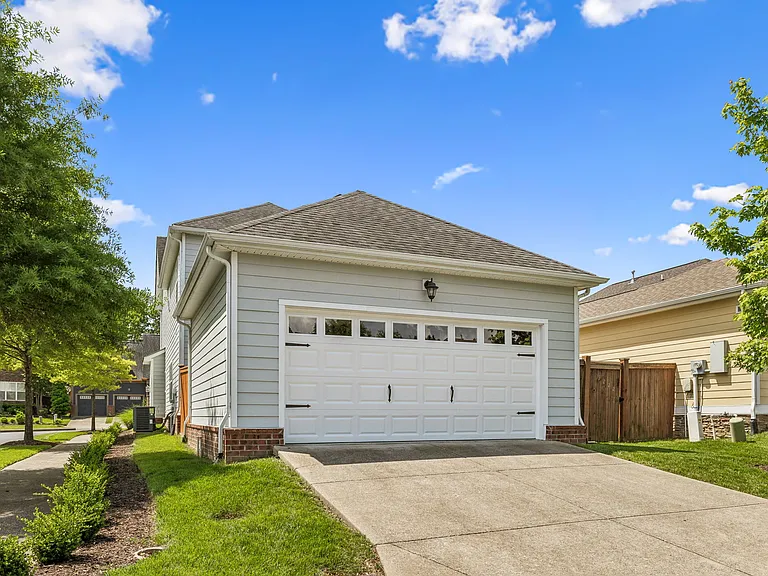 3222 Charleston Way — Photo 52