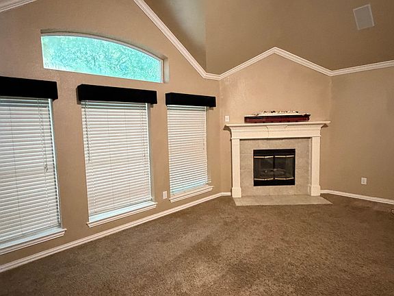 4th image of 2652 Britany Cir