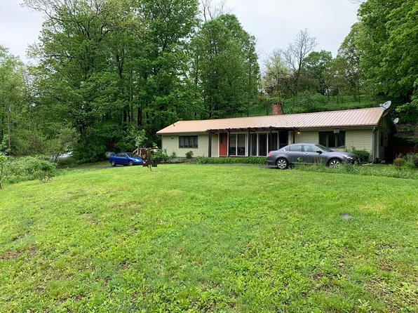 912 Creamery Rd, Ashfield, MA 01330