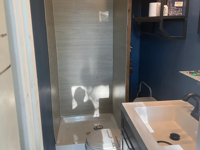 12 Railroad St #1 — Photo 4