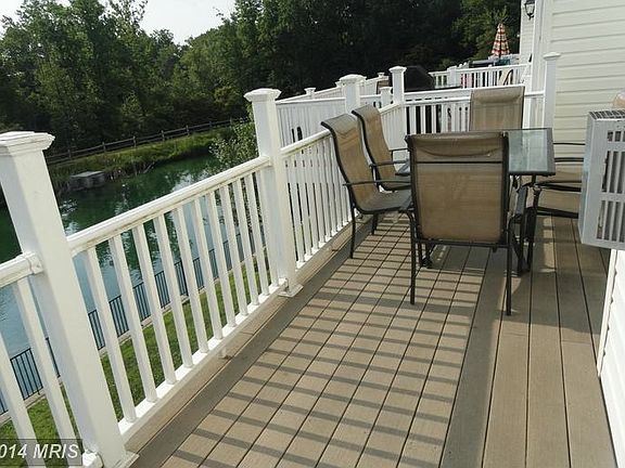 Deck wit beautiful view
