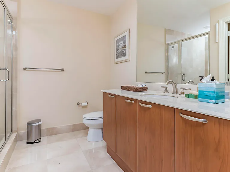 701 SE 21st Ave #204 — Photo 21