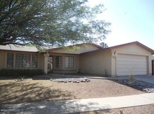 6091 S Oyama Dr, Tucson, AZ 85746