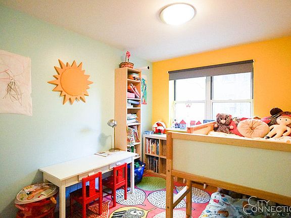 3rd image of 325 E 8th St APT 1B