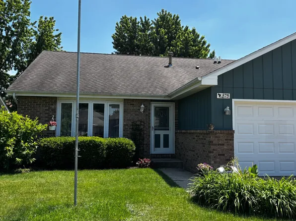 575 Elizabeth Dr, Coal City, IL 60416