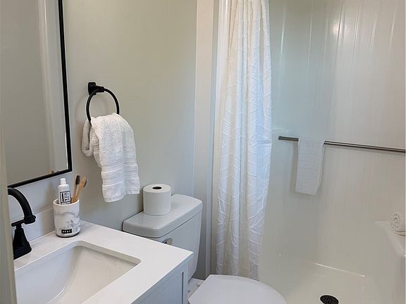 5th image of 46730 W Almar Ln