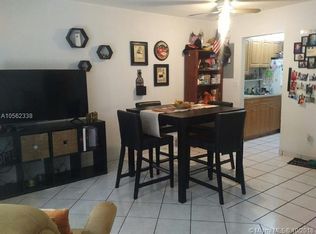 6051 SW 41st St APT 101, Davie, FL 33314