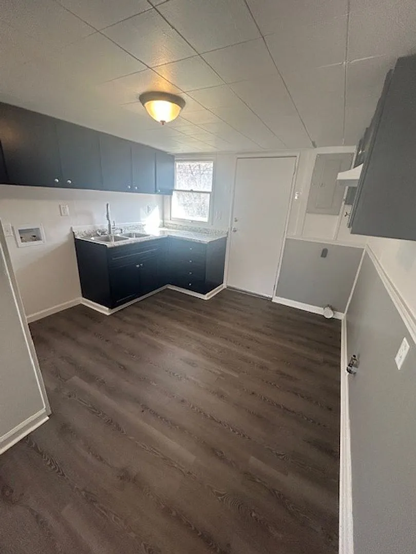 Half Off Security Deposit Limited Time Special! Section 8 Welcome! — Photo 2
