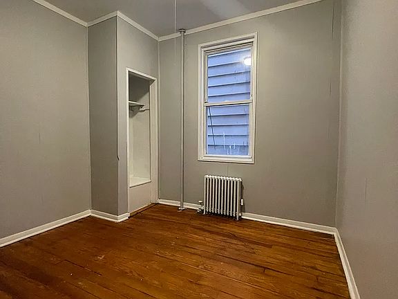 3rd image of 127 Bidwell Ave #5D
