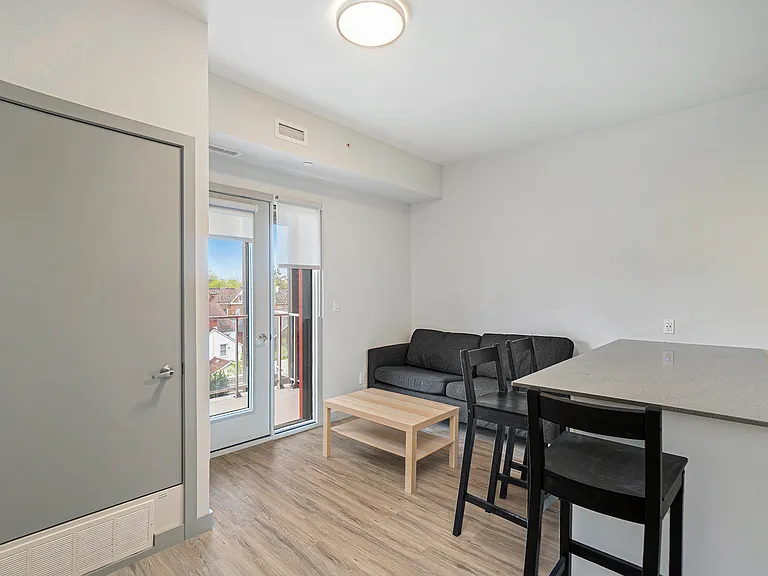 168 Division St — Photo 101