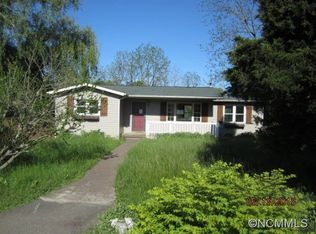 79 Reece Rd, Weaverville, NC 28787