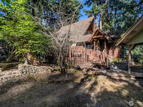 17924 E Clear Lake Boulevard SE, Yelm, WA 98597