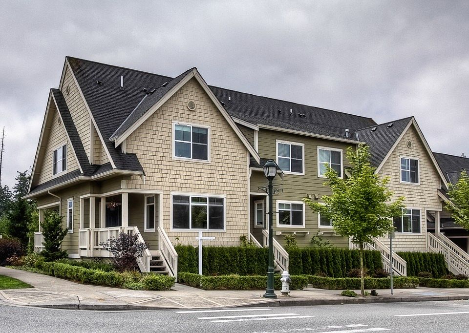 1st image of 2397 NE Park Dr