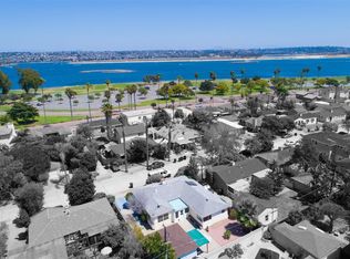 3652 Jewell St, San Diego, CA 92109