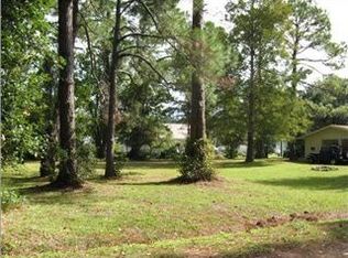 145 21st Ave, Apalachicola, FL 32320