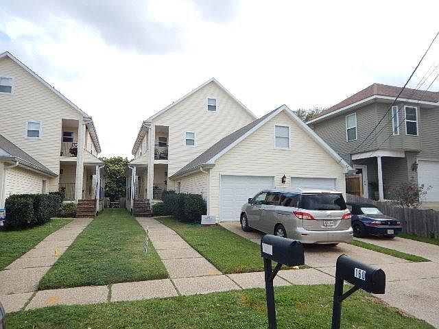 1st image of 158 30th St #A