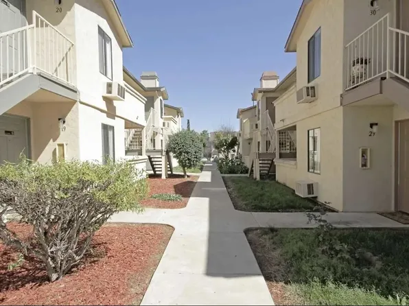 Fallbrook Hills Apartments
