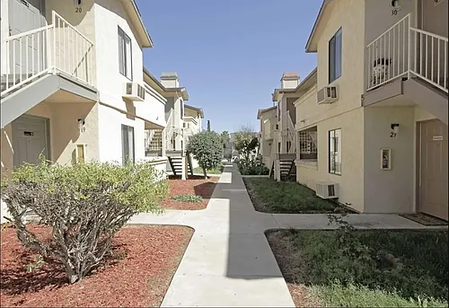 Fallbrook Hills Apartments Photo 1