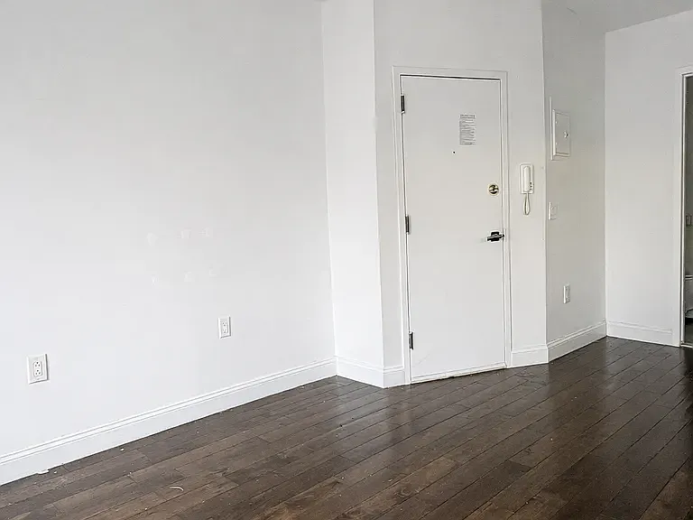86 Clinton St #2 — Photo 3