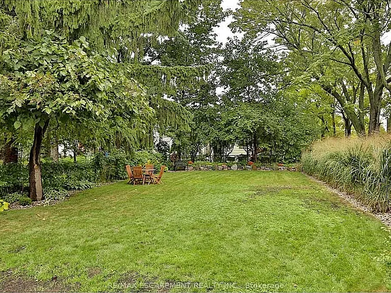 1276 Spring Gardens Rd — Photo 23