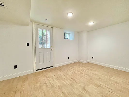 Rented by Doorway NYC, LLC | media 8