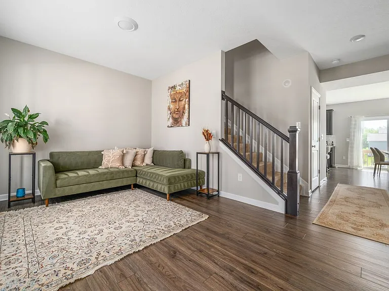 1033 Quarry Oak Dr — Photo 50