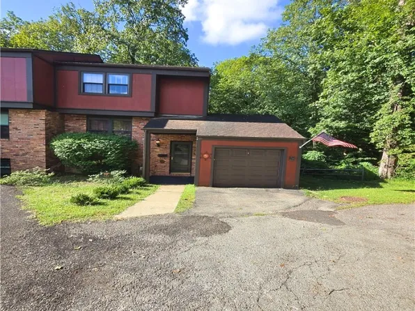 521 Hunting Creek Rd N, Canonsburg, PA 15317