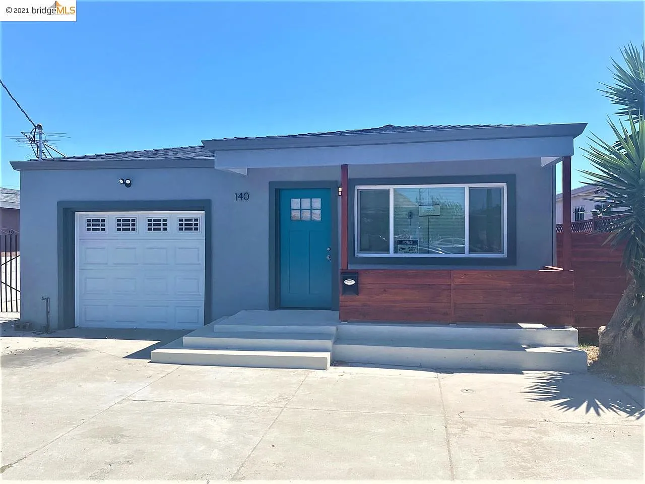 140 Marina Way photo 1